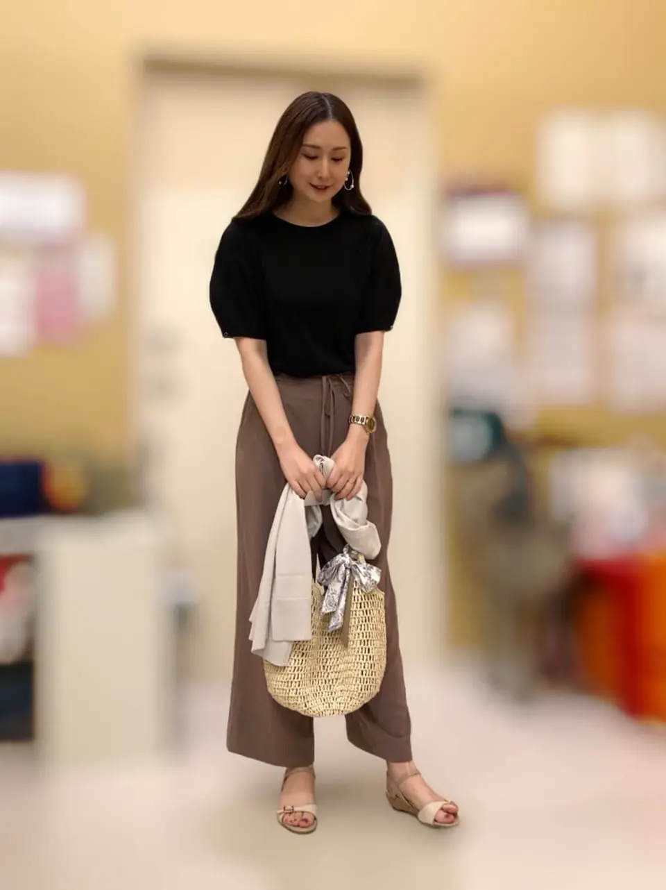 ANY SIS STAFF コーディネート画像