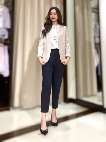 ANY SIS STAFF コーディネート画像