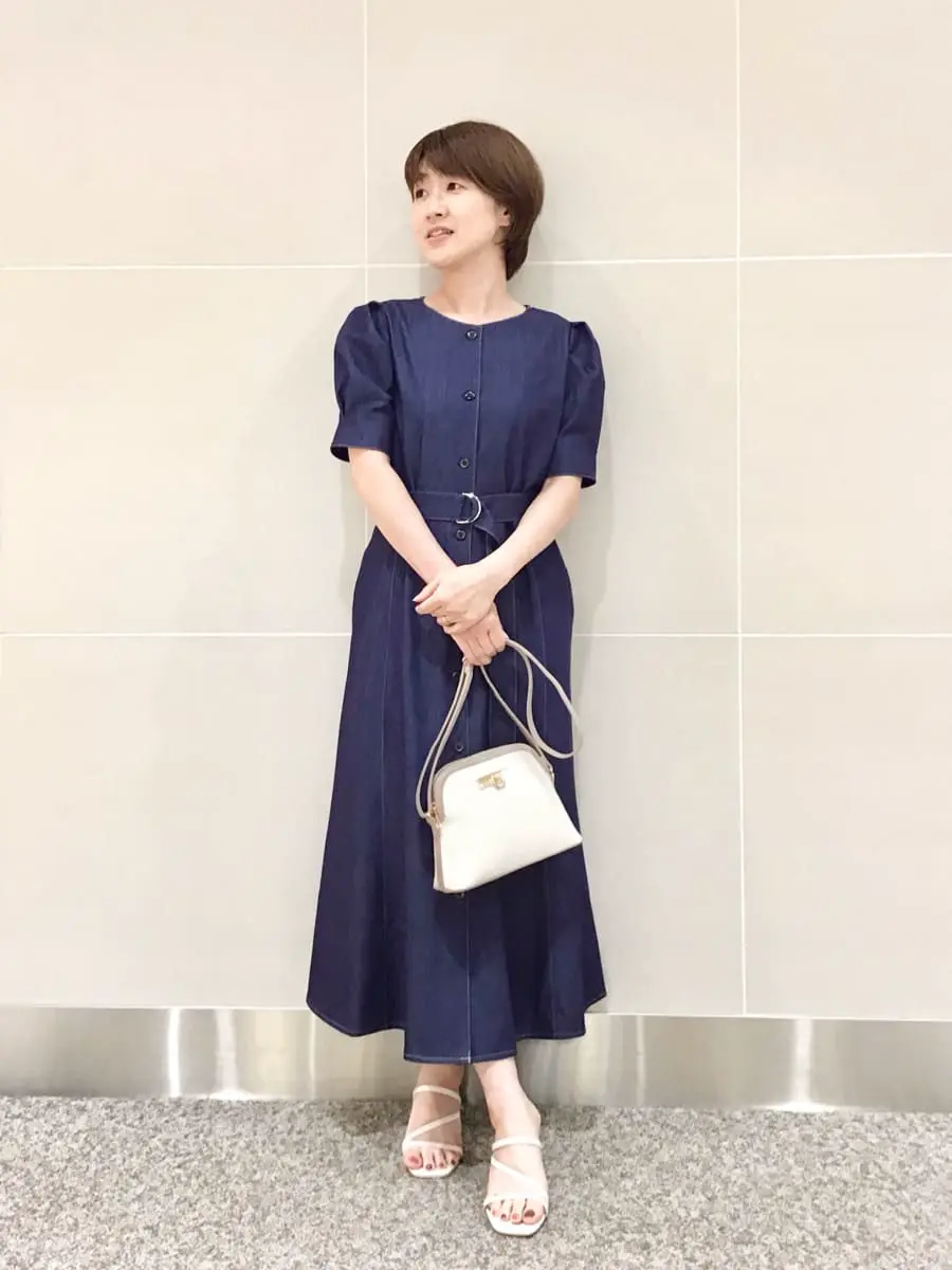 ANY SIS 浅野 コーディネート画像