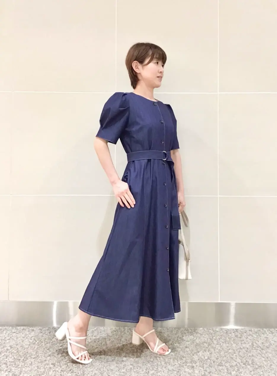 ANY SIS 浅野 コーディネート画像