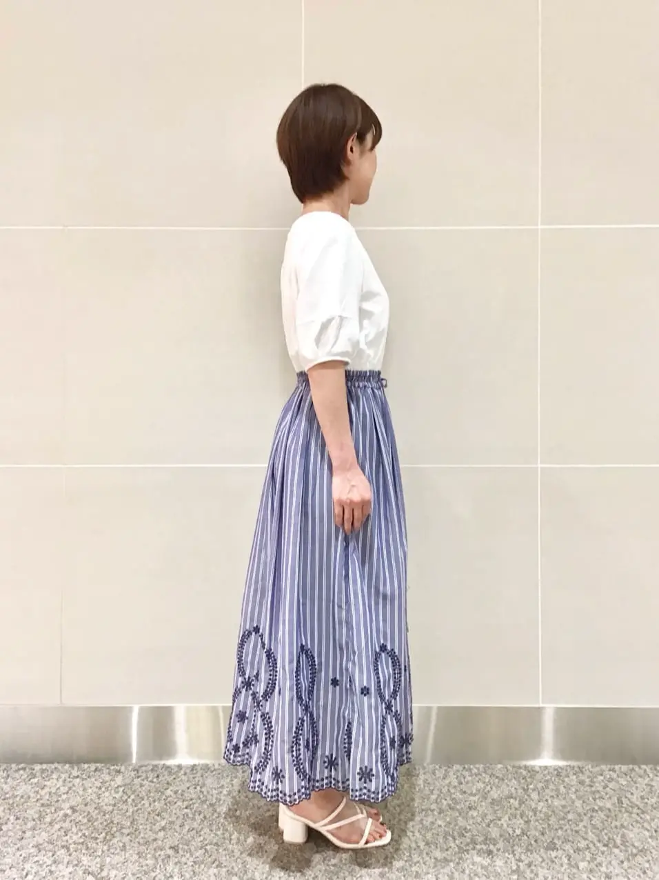 ANY SIS 浅野 コーディネート画像