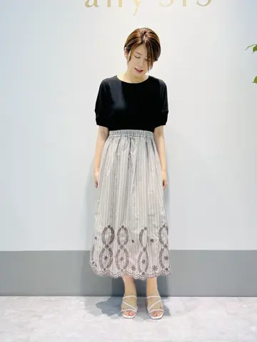 ANY SIS 岡本 コーディネート画像