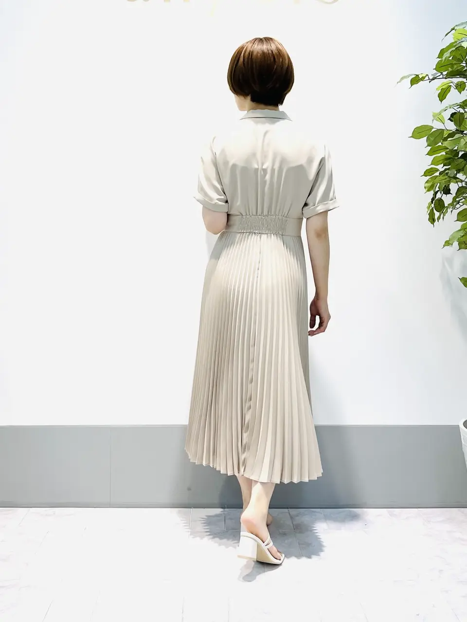 ANY SIS 岡本 コーディネート画像