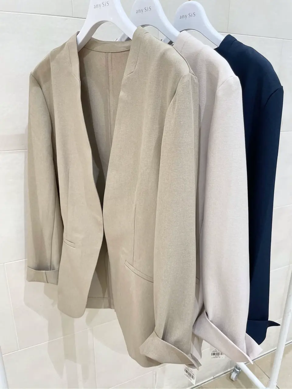 ANY SIS 髙橋 コーディネート画像