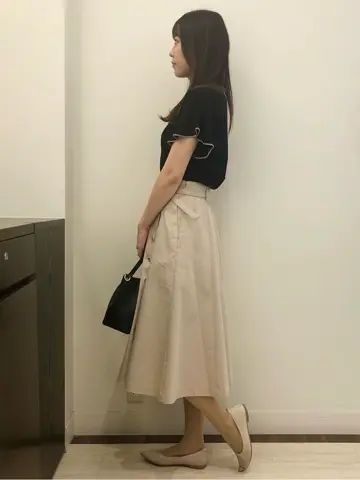 ANY SIS スタッフ コーディネート画像