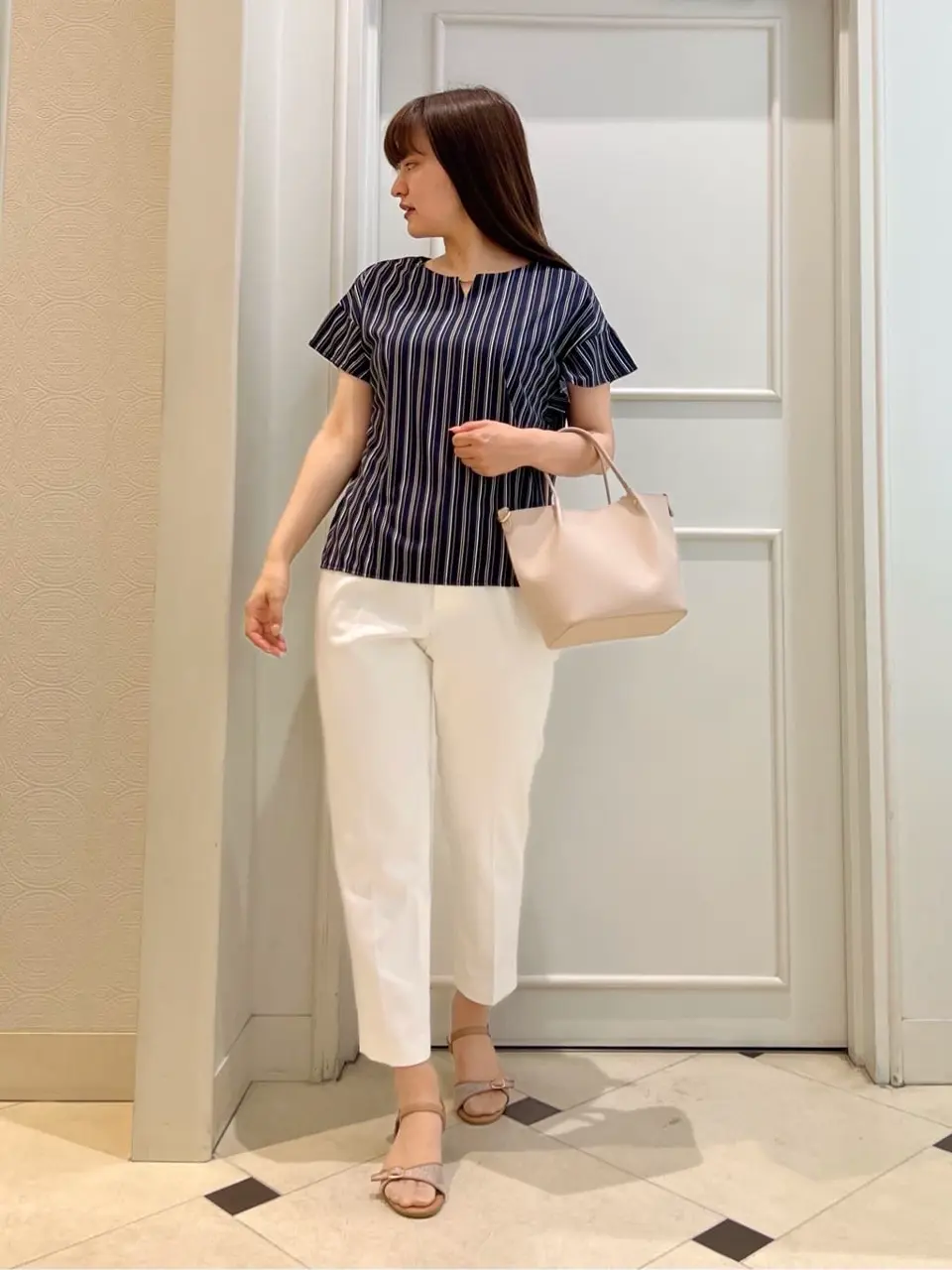 ANY SIS スタッフ コーディネート画像