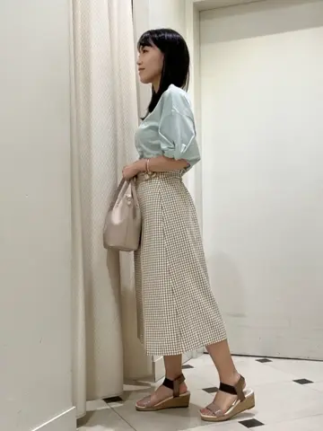 ANY SIS スタッフ コーディネート画像