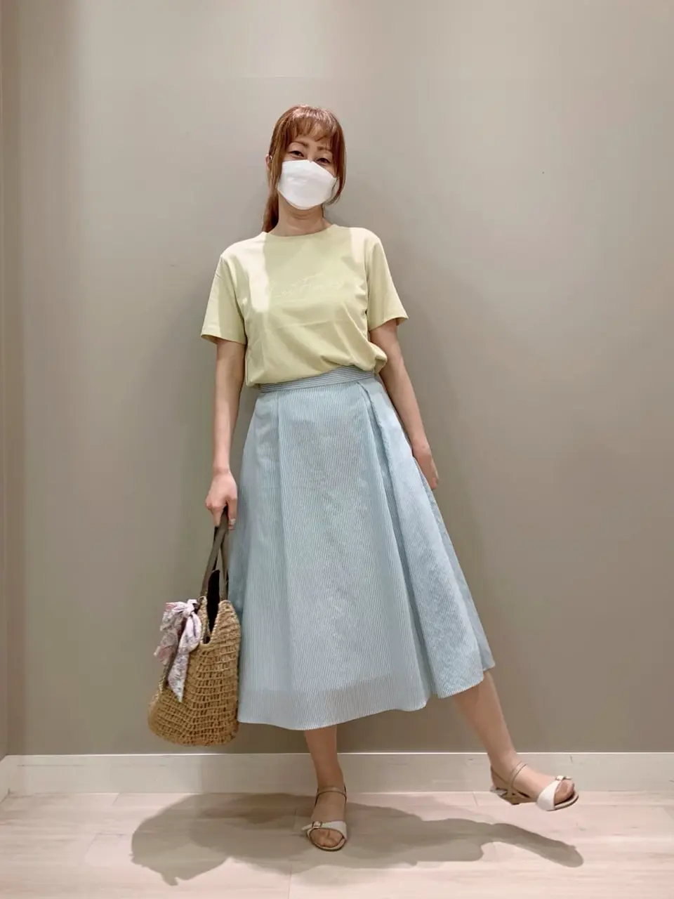 ANY SIS スタッフ コーディネート画像