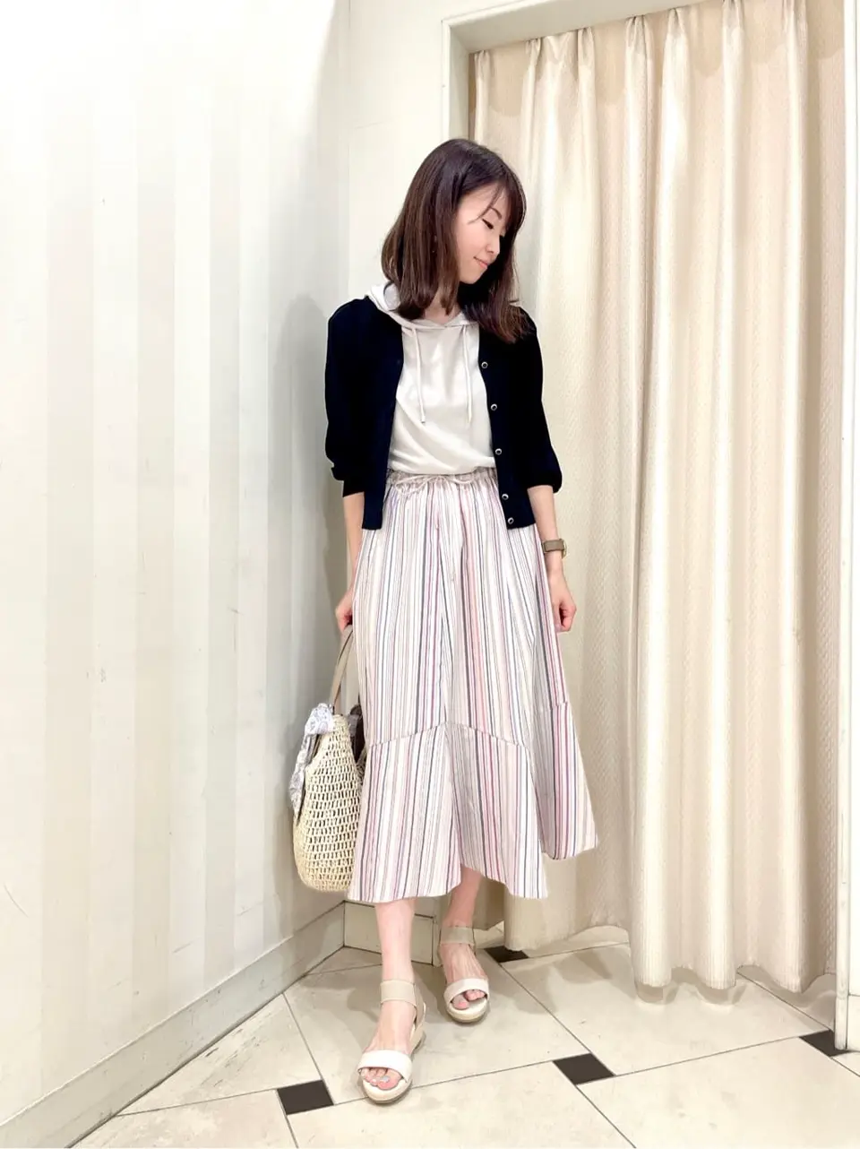 ANY SIS 金井 コーディネート画像