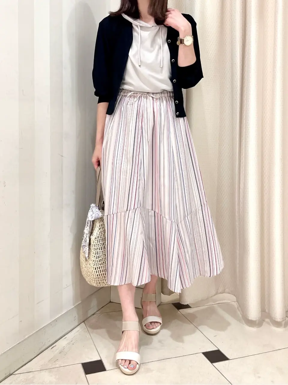 ANY SIS 金井 コーディネート画像