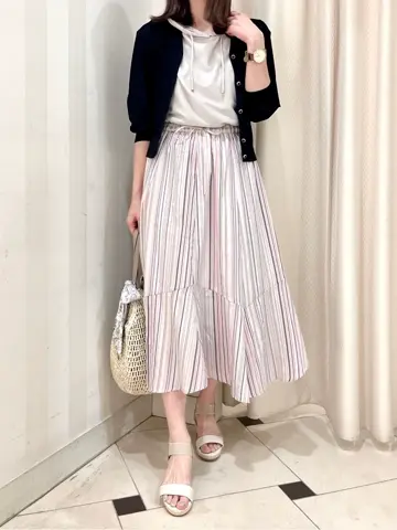 ANY SIS 金井 コーディネート画像