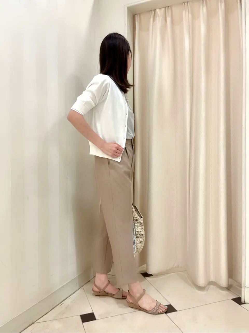 ANY SIS 金井 コーディネート画像