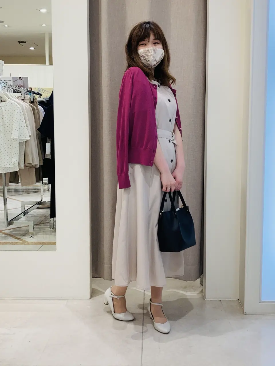 ANY SIS 川根　彩 コーディネート画像