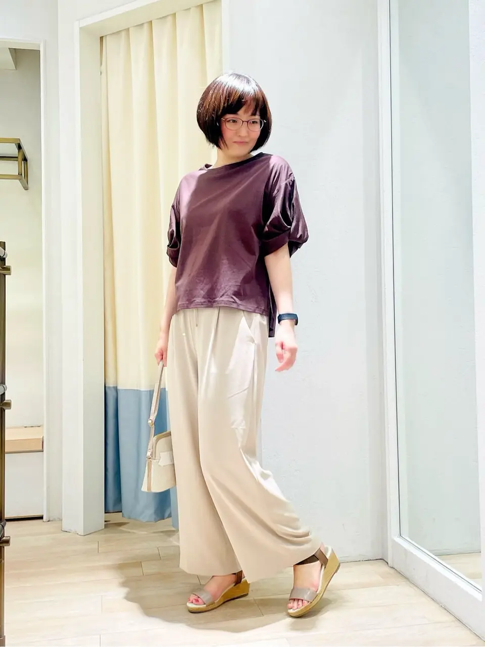 ANY SIS スタッフ コーディネート画像