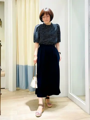 ANY SIS スタッフ コーディネート画像