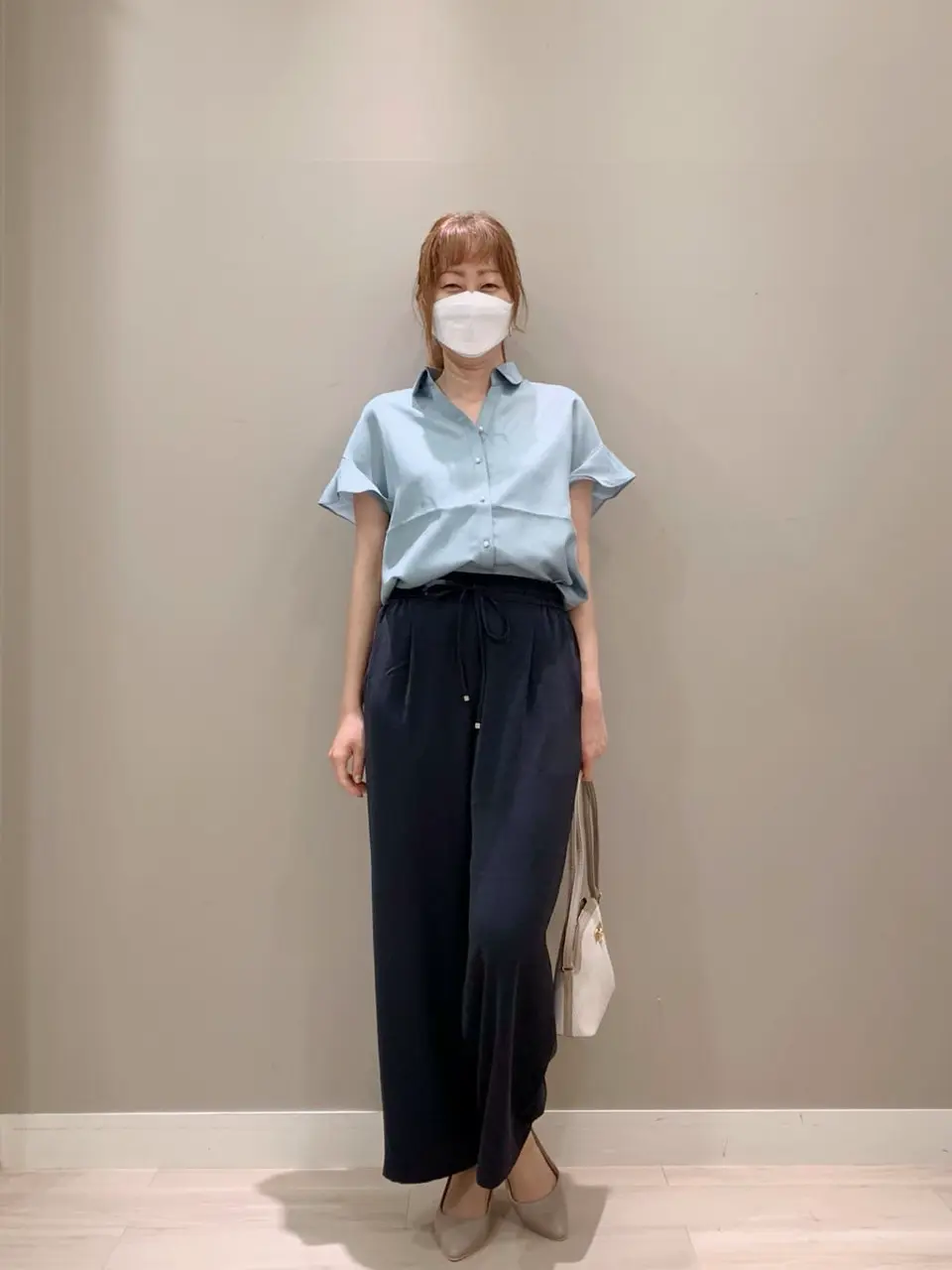 ANY SIS スタッフ コーディネート画像