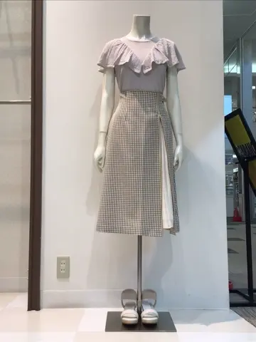 ANY SIS 布川 コーディネート画像