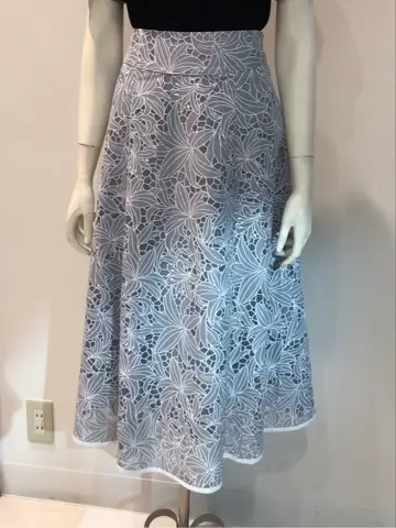 ANY SIS 布川 コーディネート画像