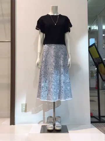 ANY SIS 布川 コーディネート画像