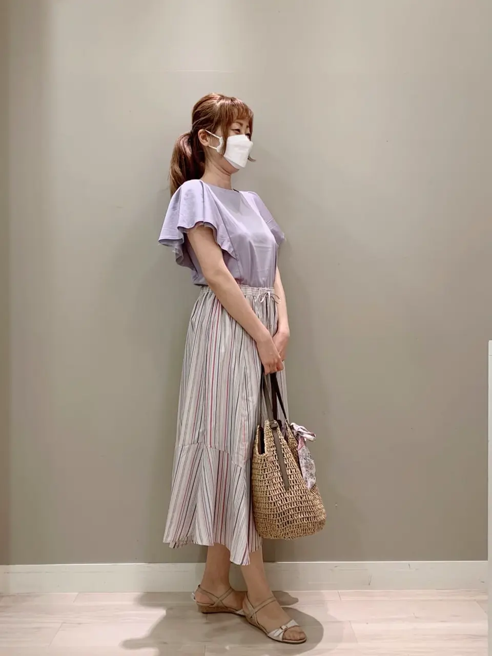 ANY SIS スタッフ コーディネート画像