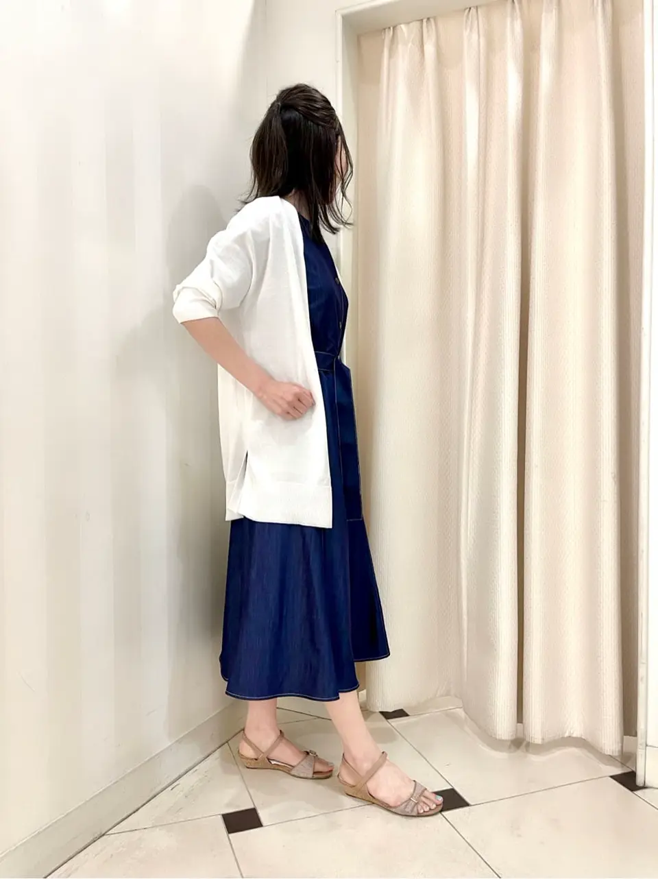 ANY SIS 金井 コーディネート画像