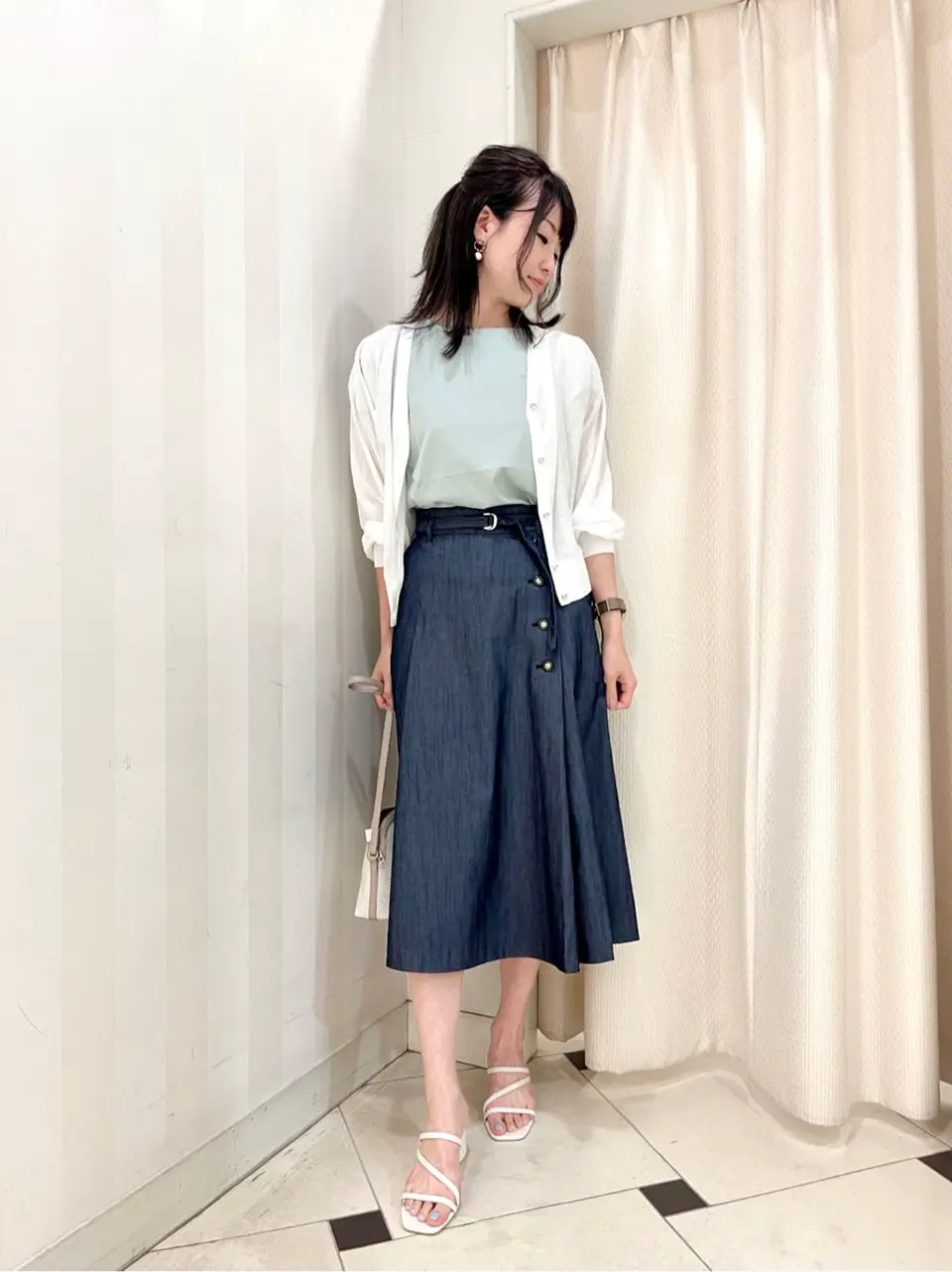 ANY SIS 金井 コーディネート画像