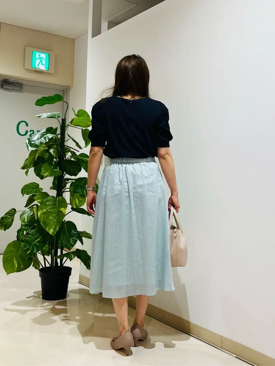 ANY SIS 石川 コーディネート画像