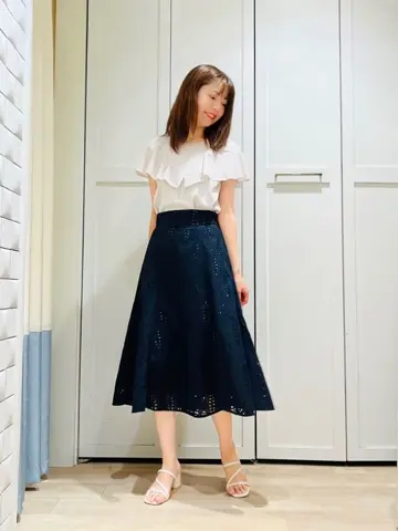 ANY SIS スタッフ コーディネート画像