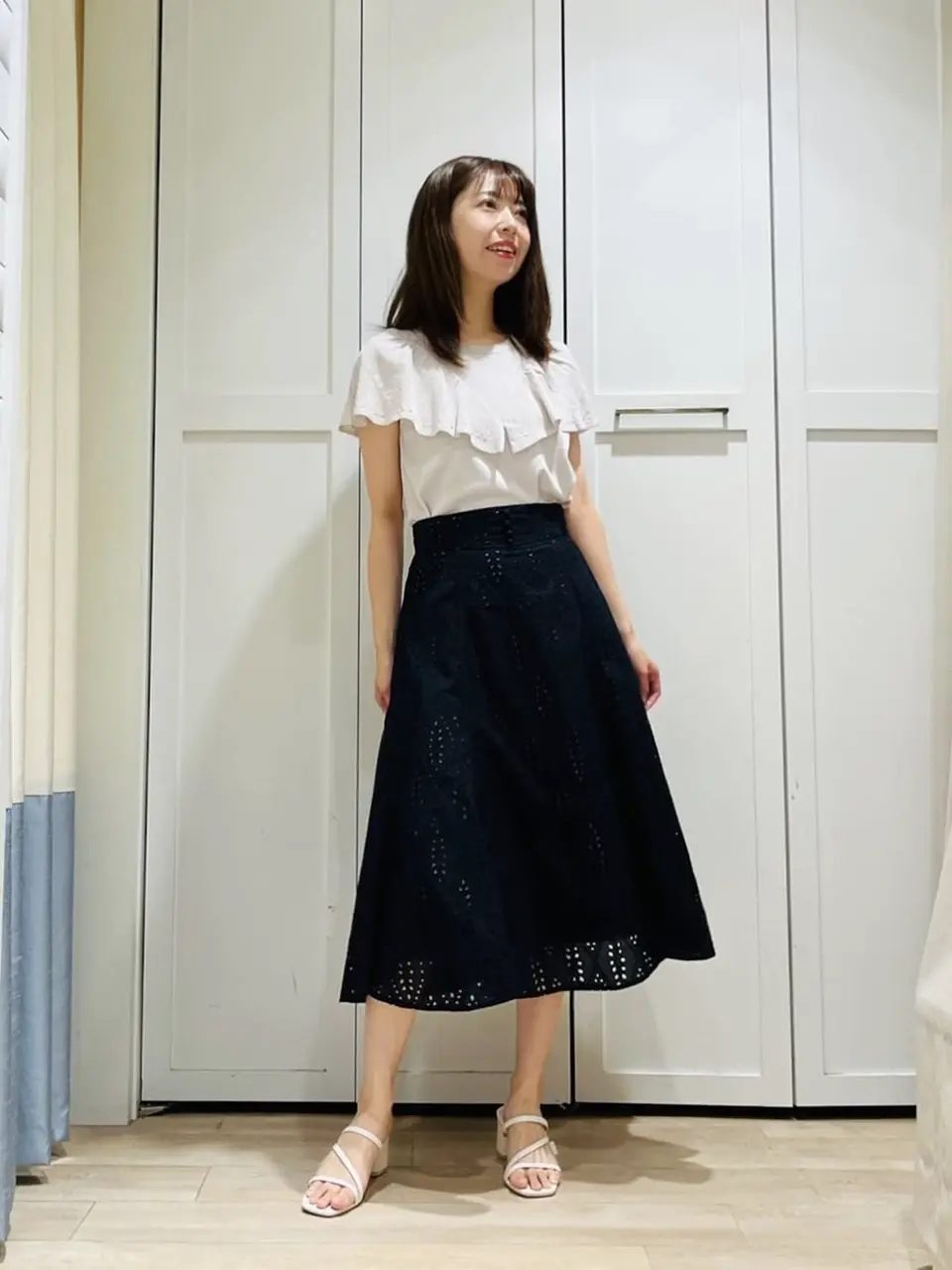 ANY SIS スタッフ コーディネート画像