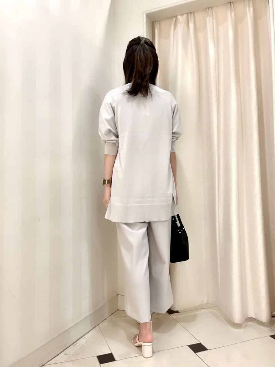 ANY SIS 金井 コーディネート画像