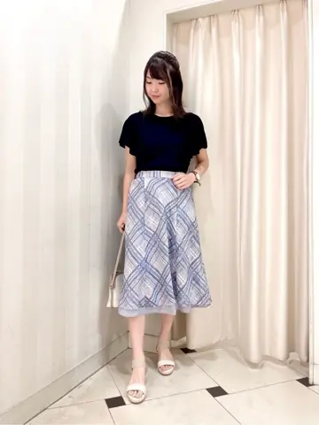 ANY SIS 金井 コーディネート画像