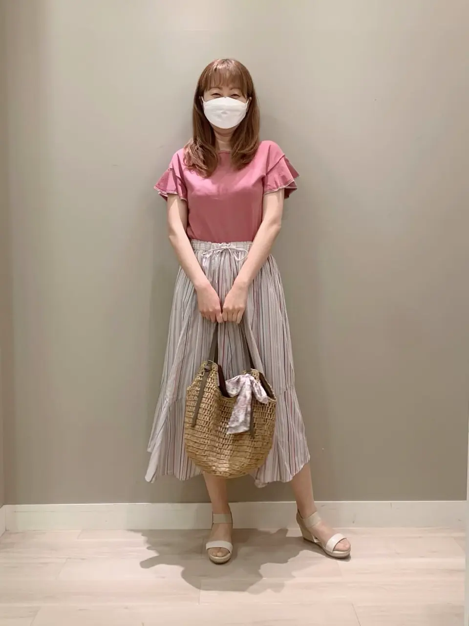 ANY SIS スタッフ コーディネート画像