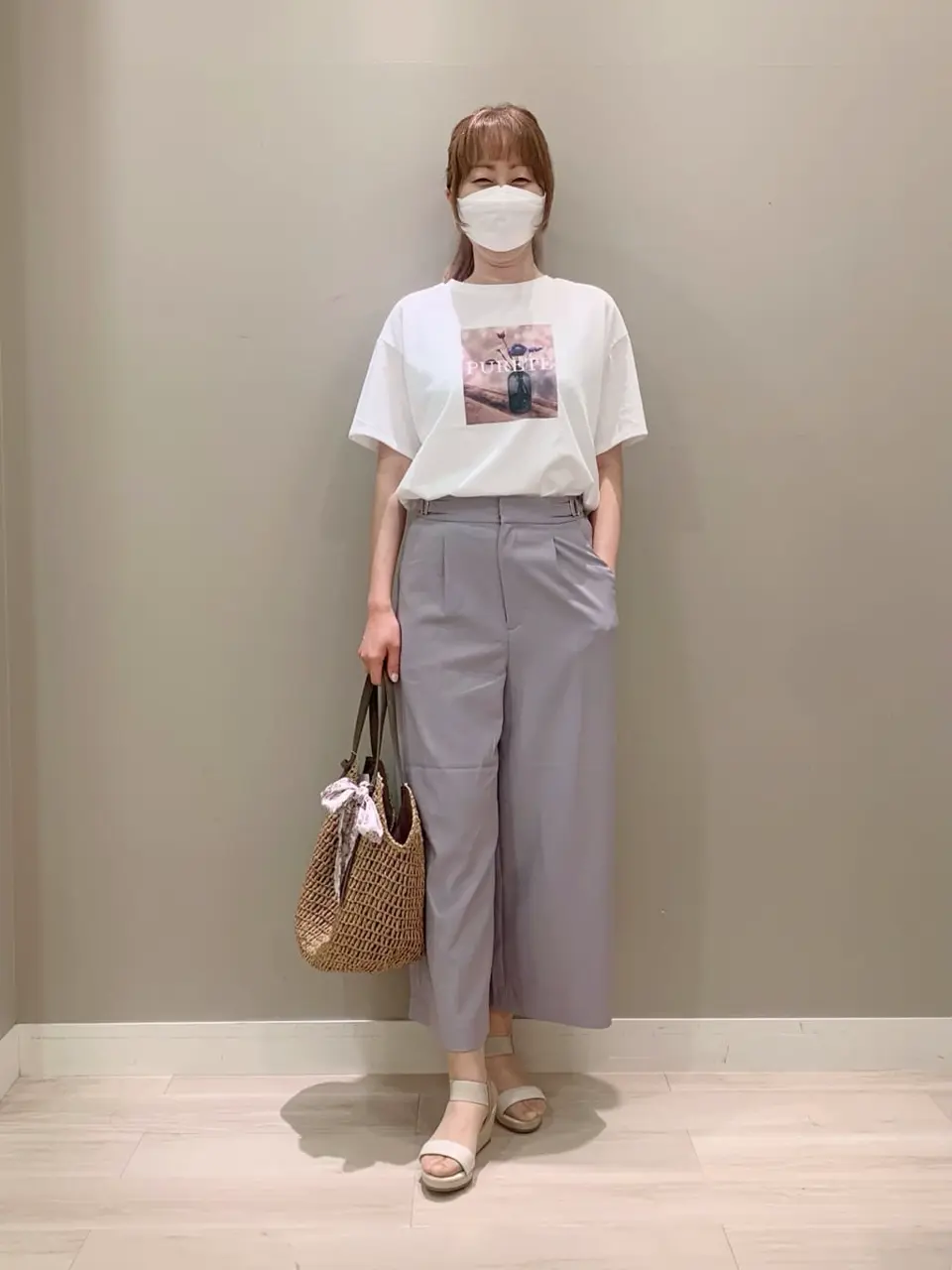 ANY SIS スタッフ コーディネート画像