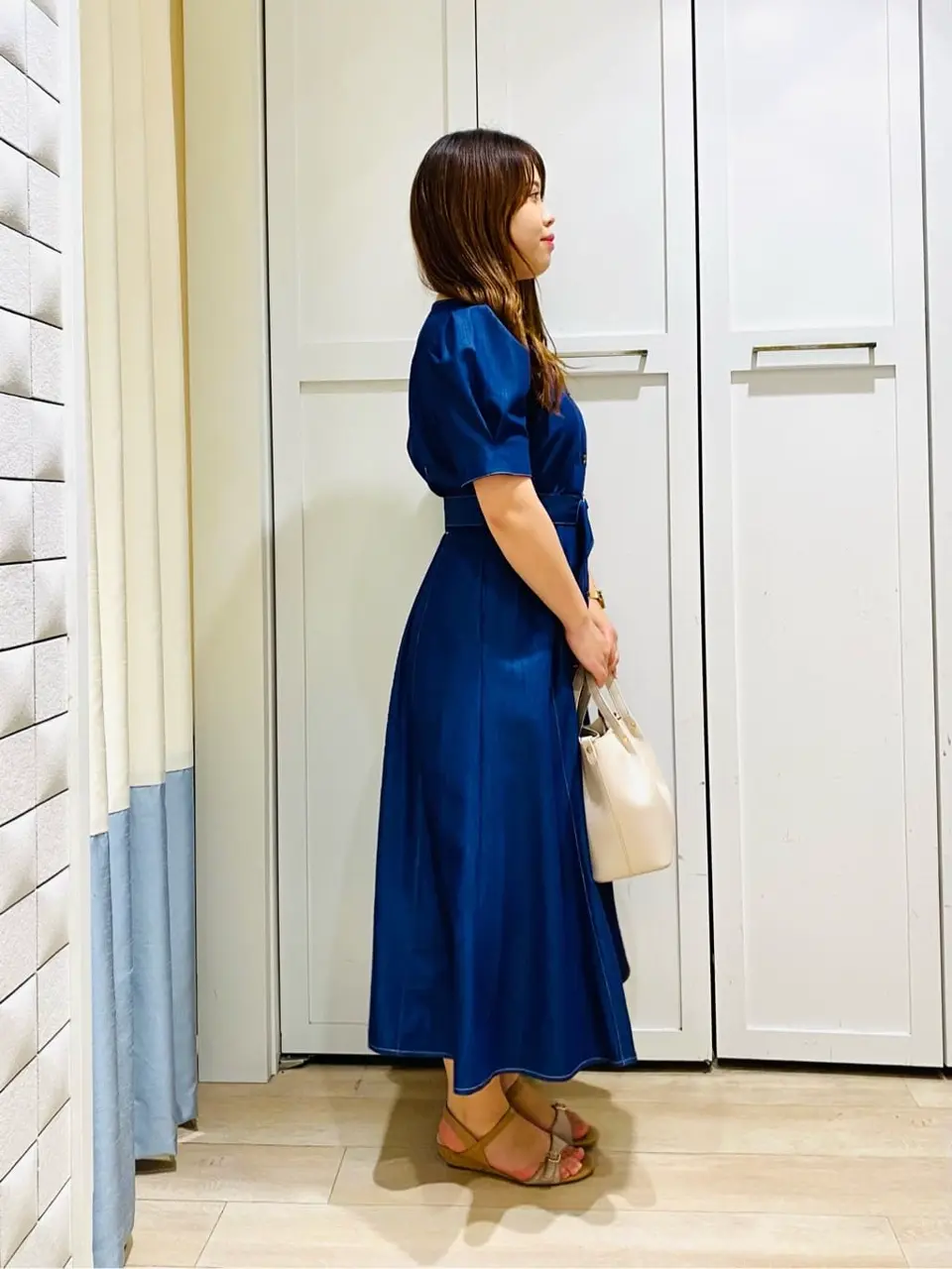 ANY SIS スタッフ コーディネート画像