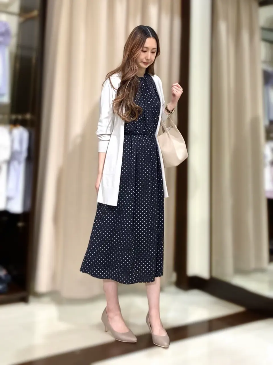 ANY SIS STAFF コーディネート画像