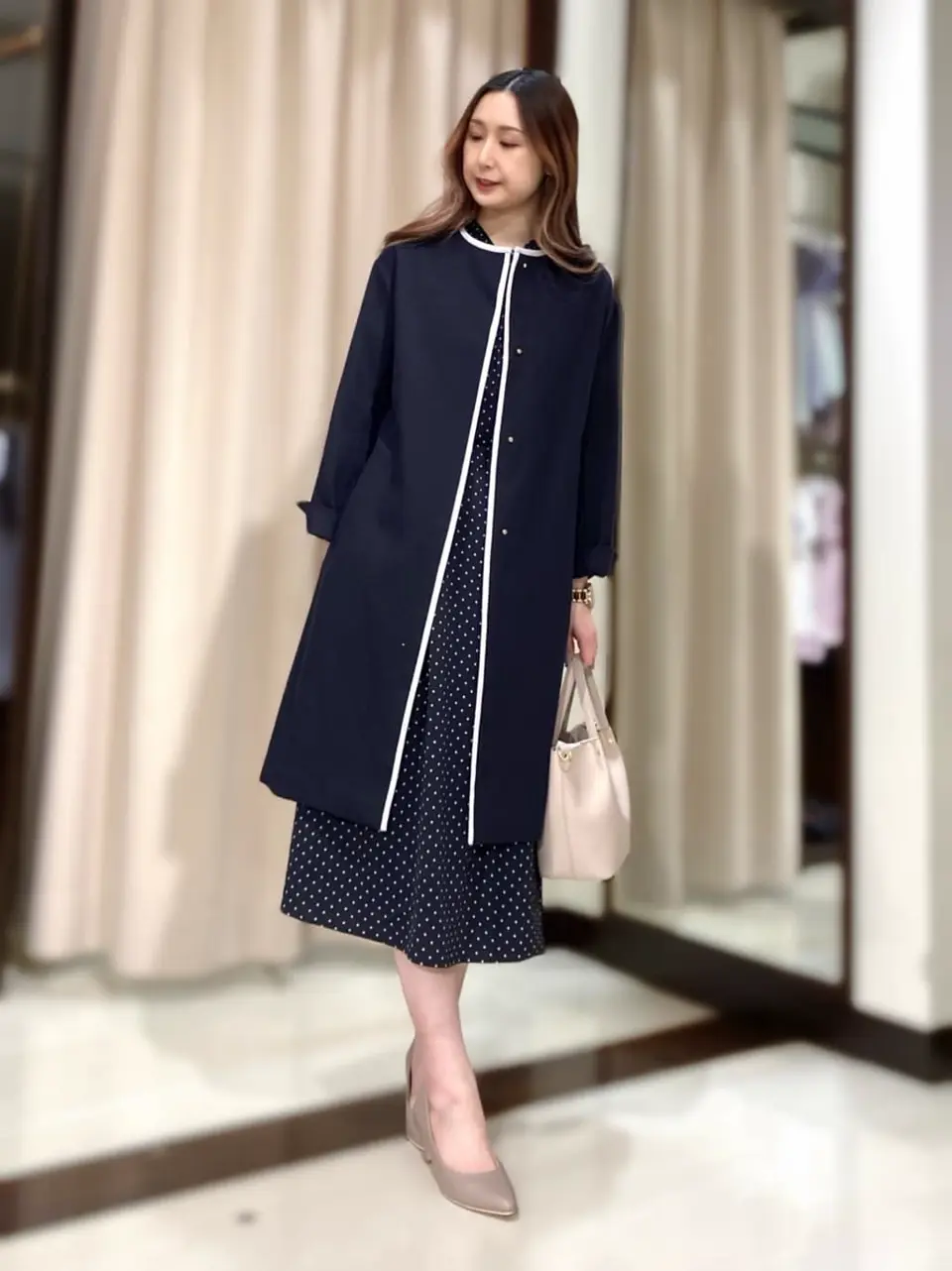 ANY SIS STAFF コーディネート画像