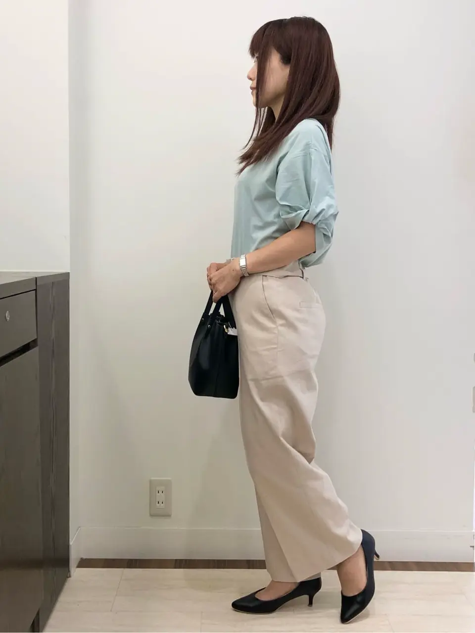 ANY SIS スタッフ コーディネート画像