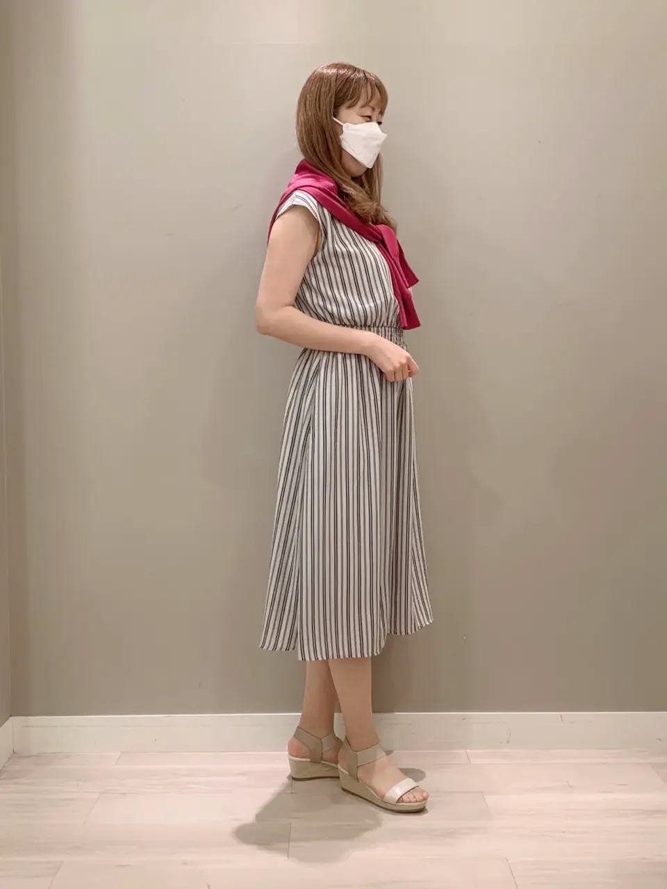 ANY SIS スタッフ コーディネート画像