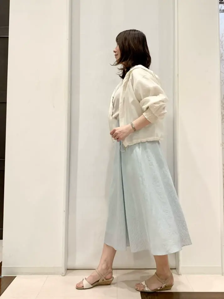 ANY SIS 横田 コーディネート画像