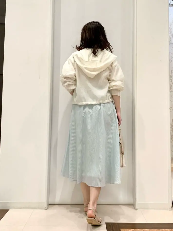 ANY SIS 横田 コーディネート画像