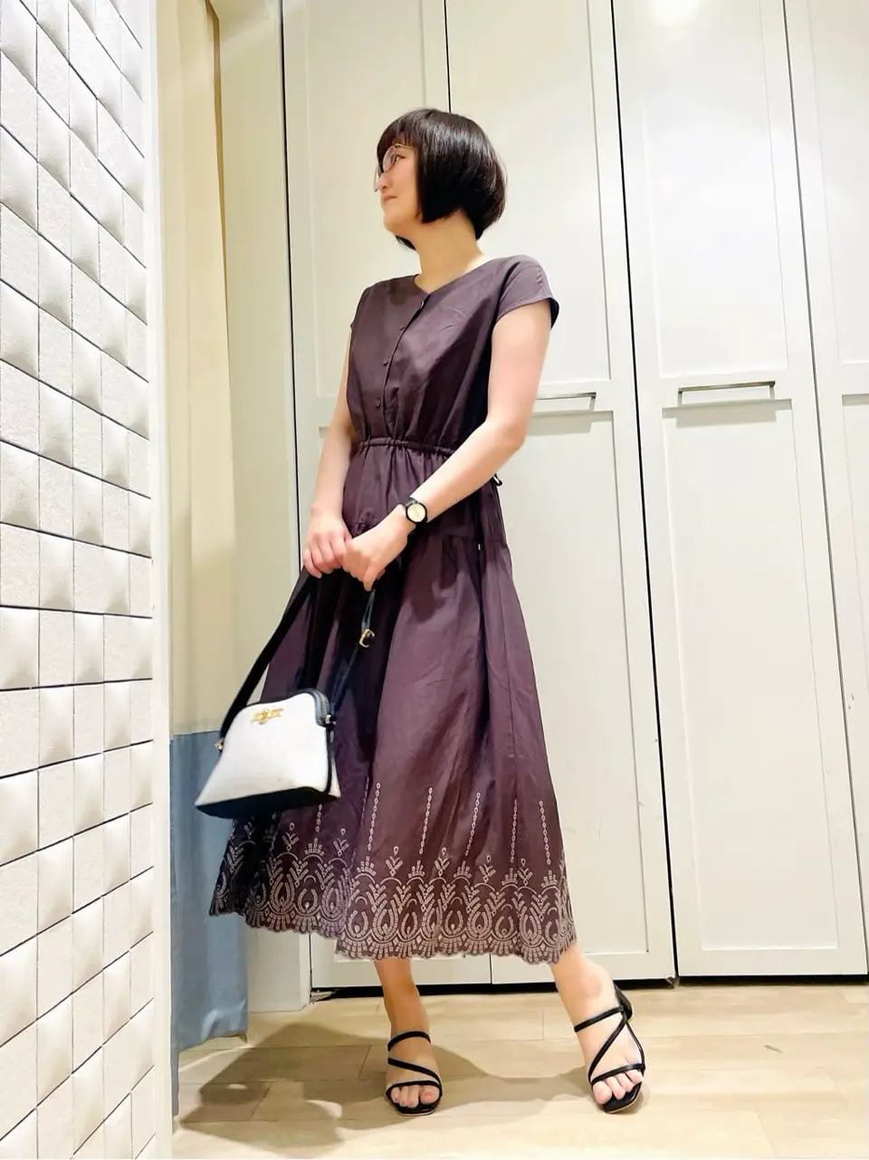 ANY SIS スタッフ コーディネート画像