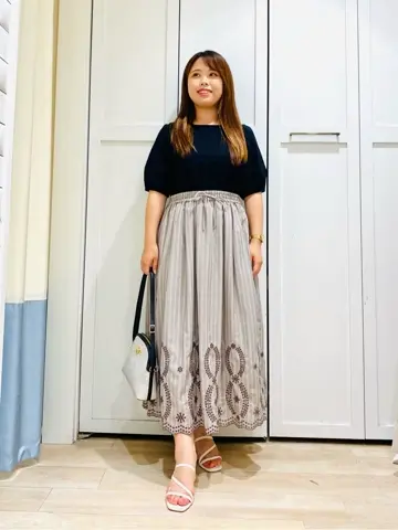 ANY SIS スタッフ コーディネート画像