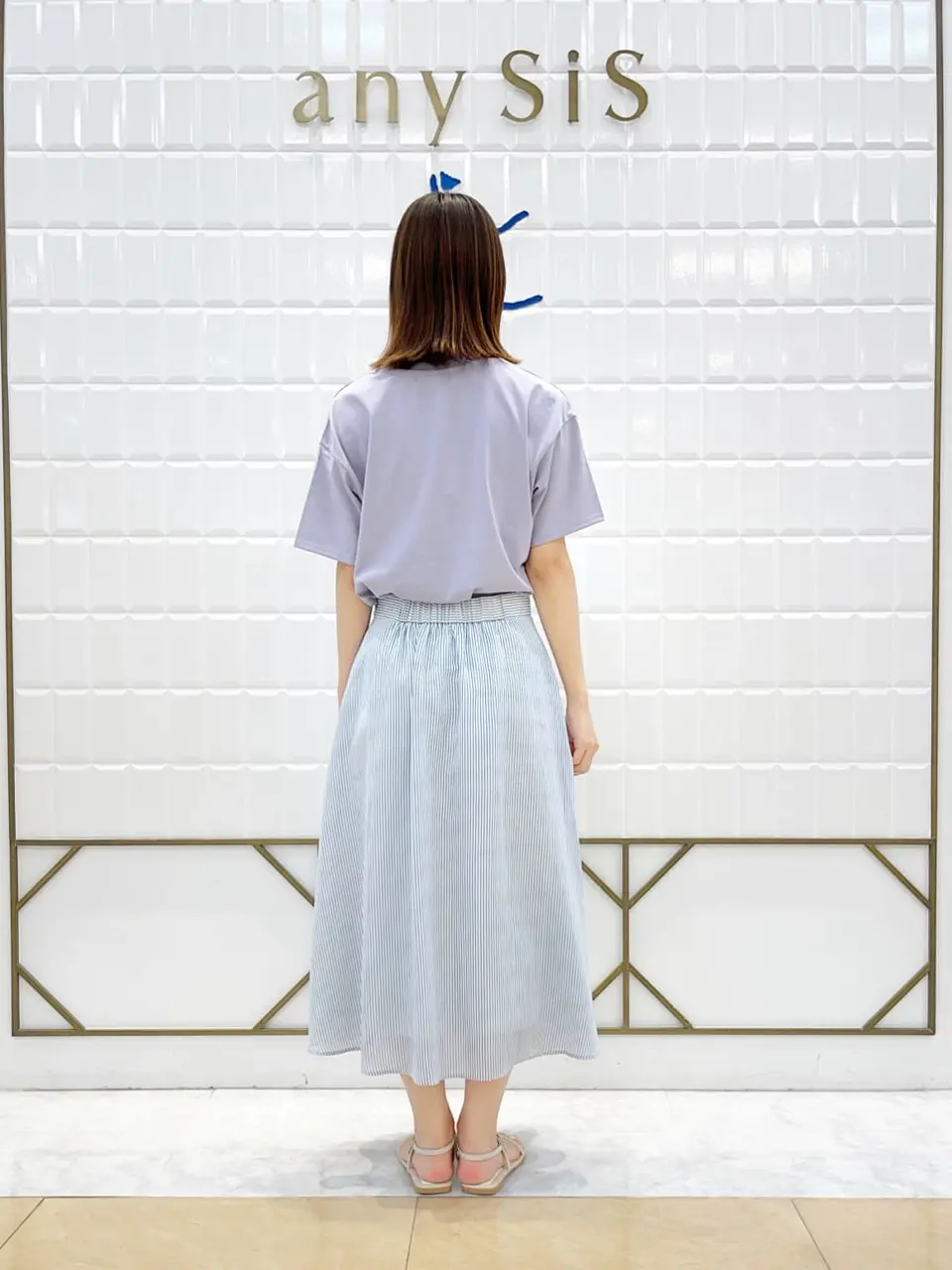 ANY SIS 上田 コーディネート画像