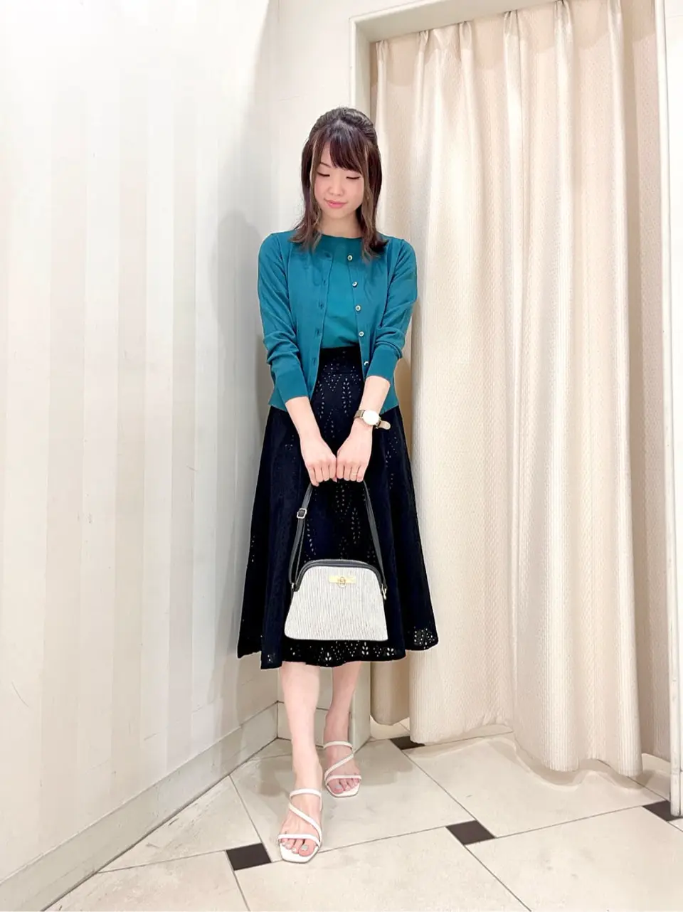 ANY SIS 金井 コーディネート画像