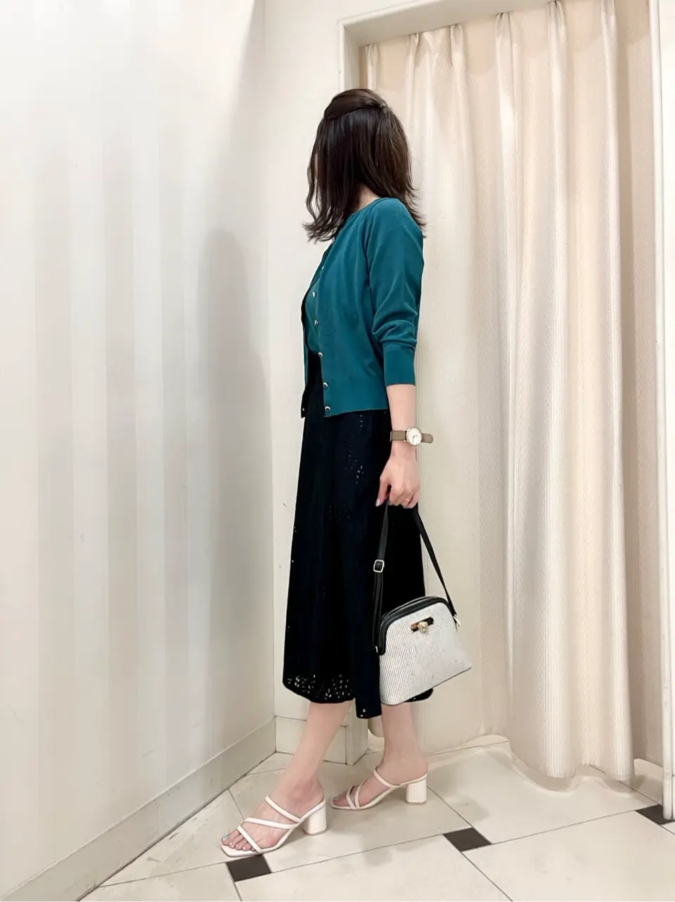 ANY SIS 金井 コーディネート画像