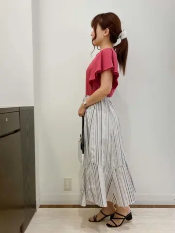 ANY SIS スタッフ コーディネート画像