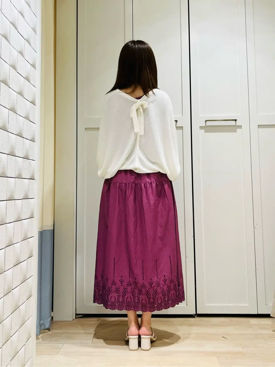 ANY SIS スタッフ コーディネート画像