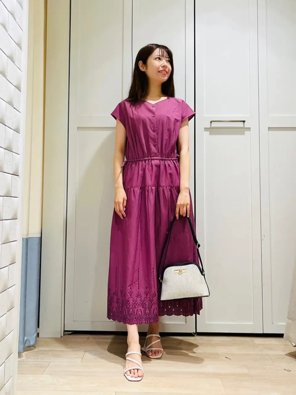 ANY SIS スタッフ コーディネート画像