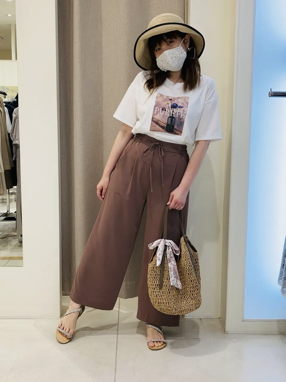 ANY SIS 川根　彩 コーディネート画像