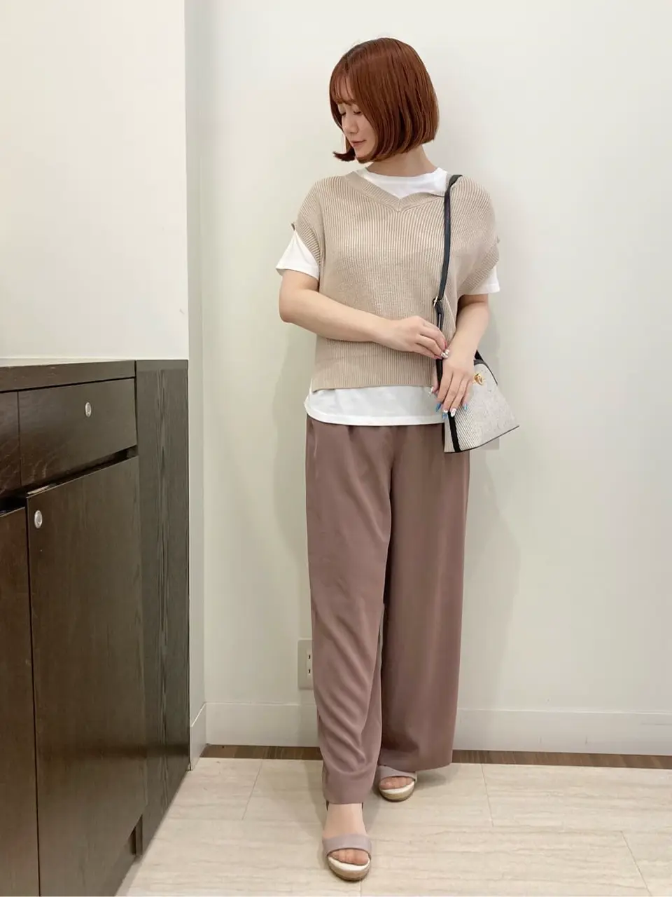 ANY SIS スタッフ コーディネート画像